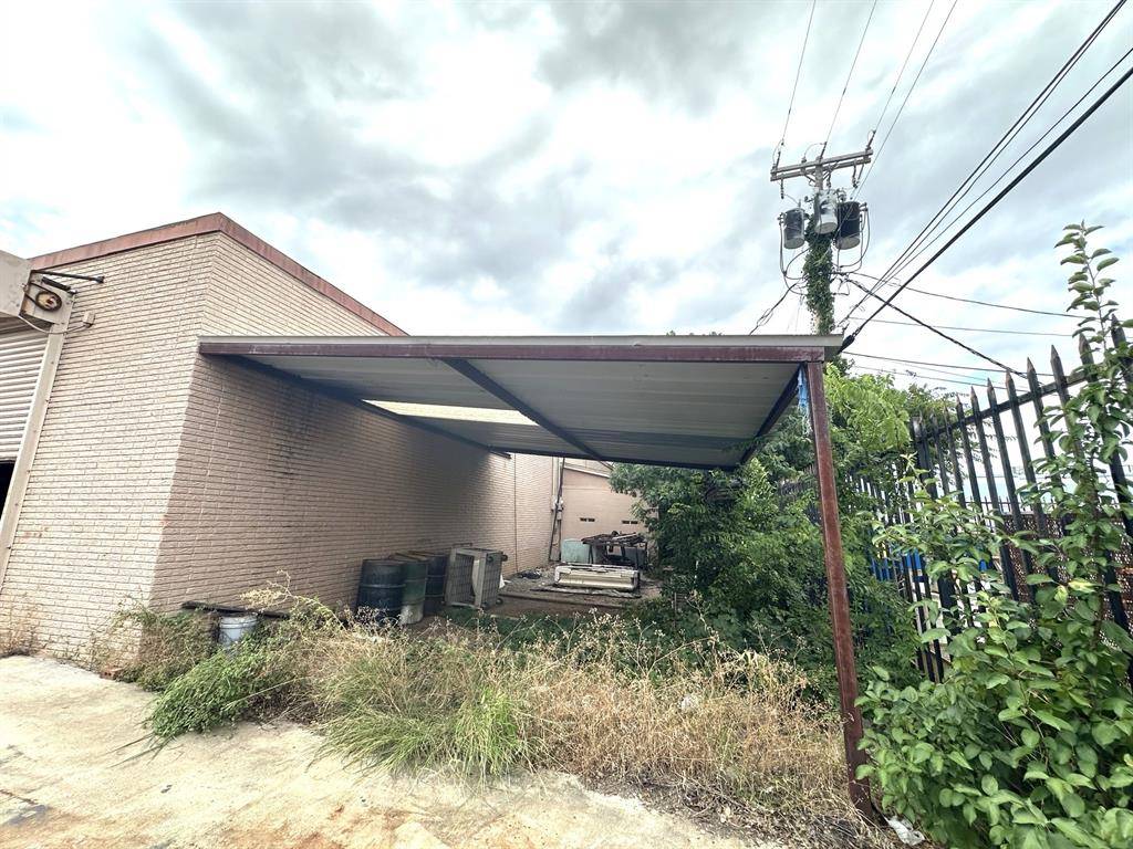 Dallas, TX 75243,13550 Vargon Street