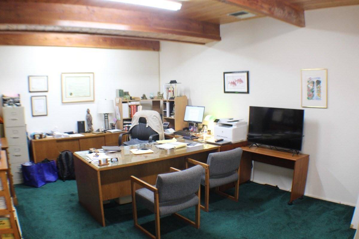 Hilo, HI 96720,688 KUKUAU PLAZA #210