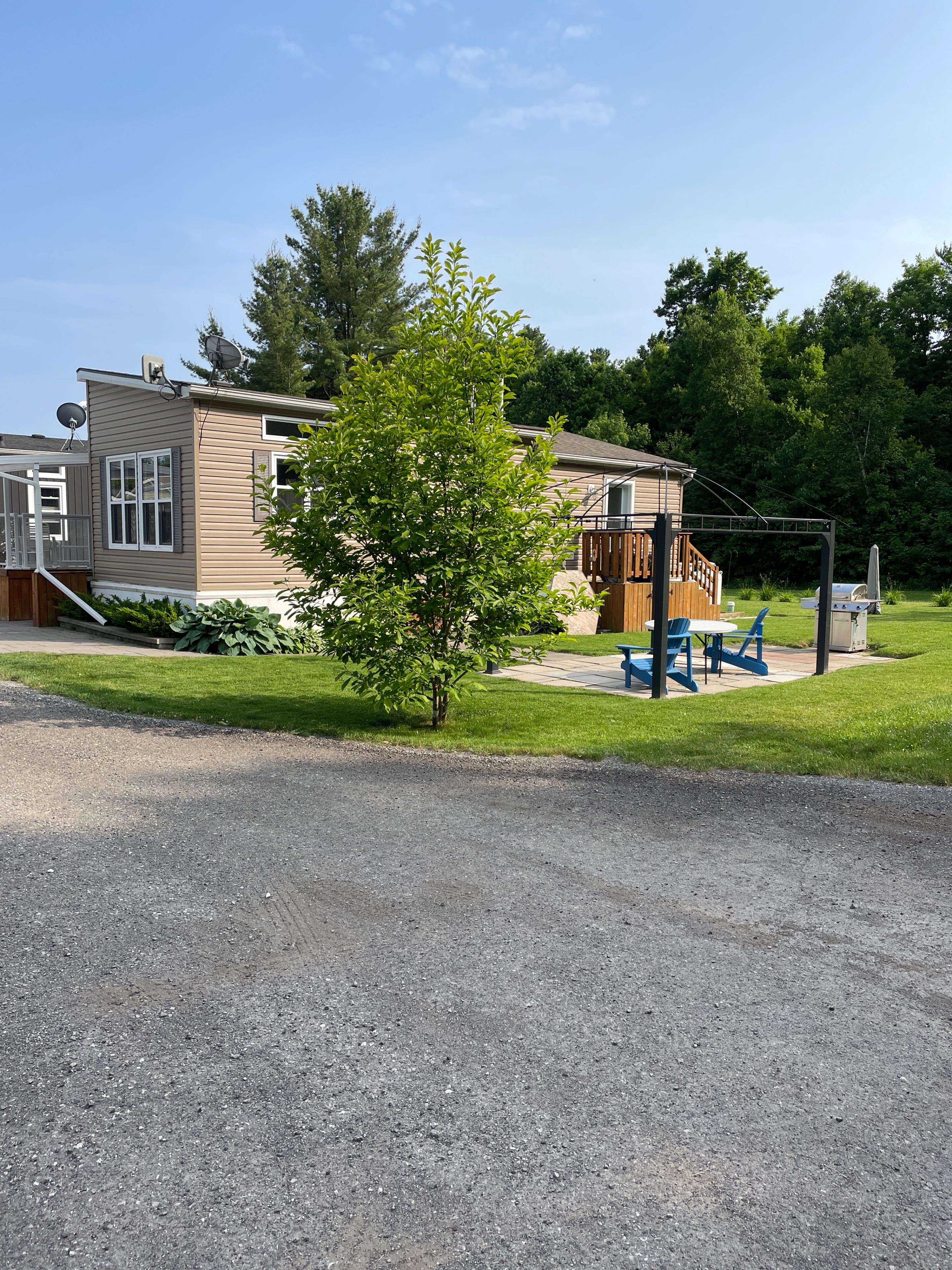 Burlington, ON L7P 0C5,4449 Milburough Line #19 Cedar St.