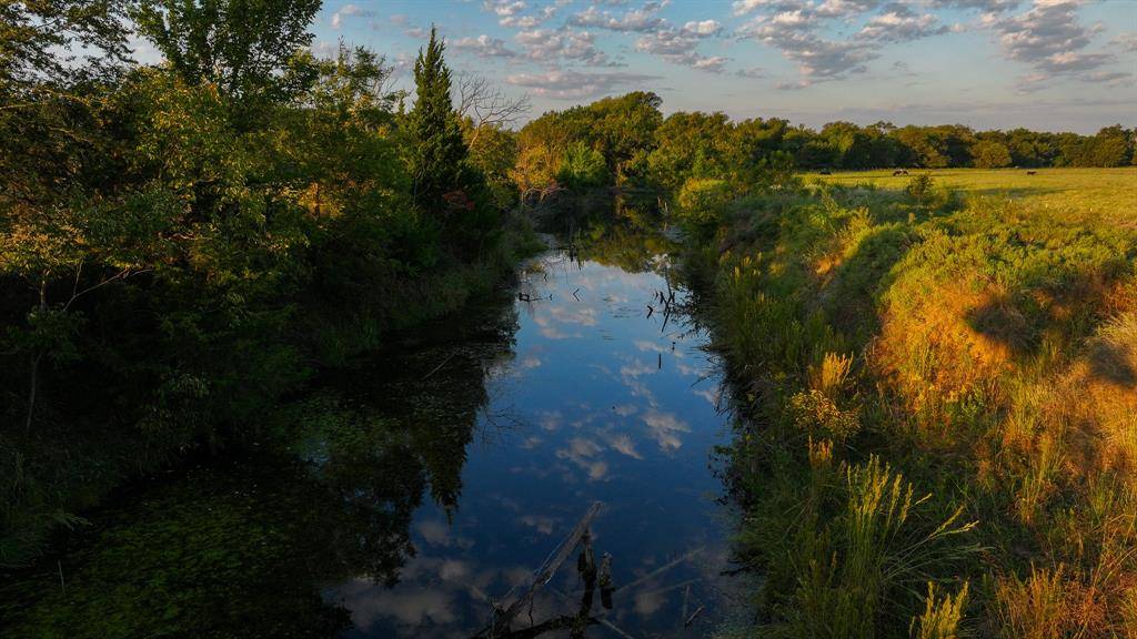 Montague, TX 76251,675 A Hundley Road