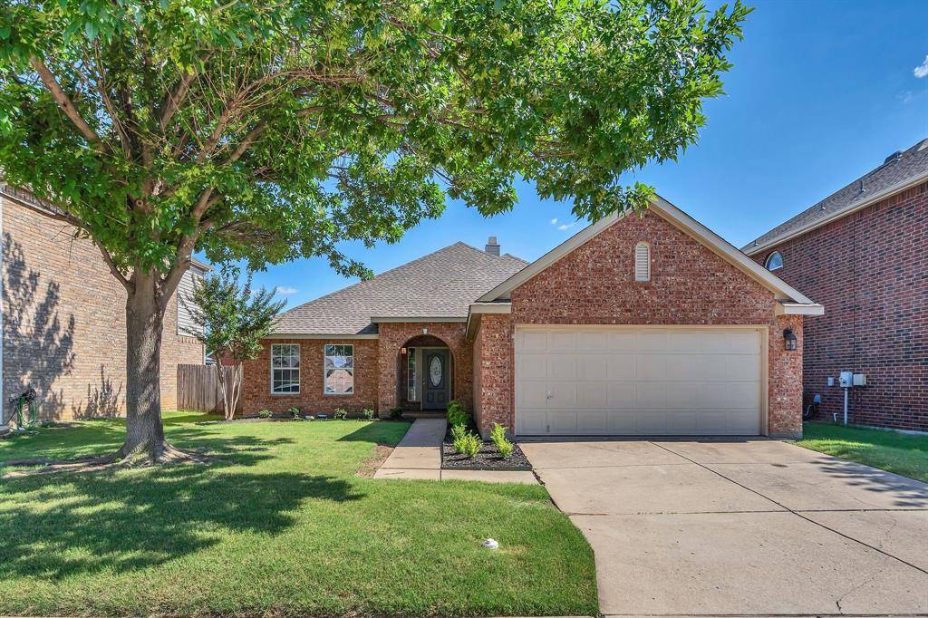 Fort Worth, TX 76247,1940 Creek Crossing Drive