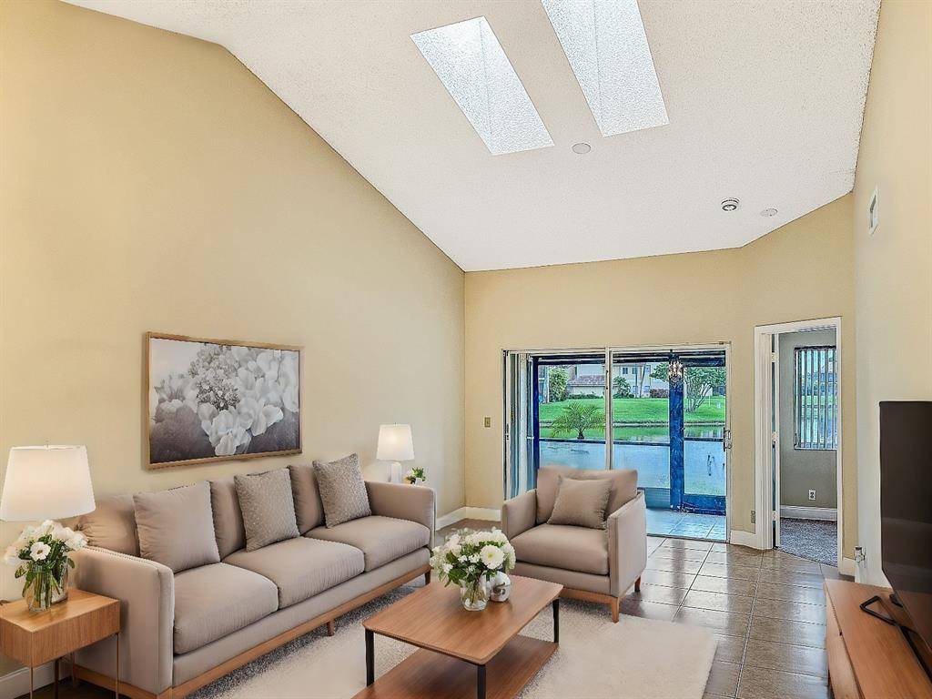 Boca Raton, FL 33433,23181 FOUNTAIN VIEW DRIVE #C