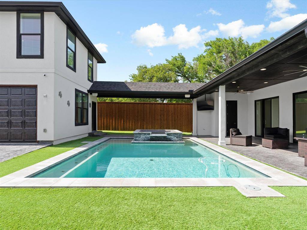 White Settlement, TX 76108,801 Ronald Street