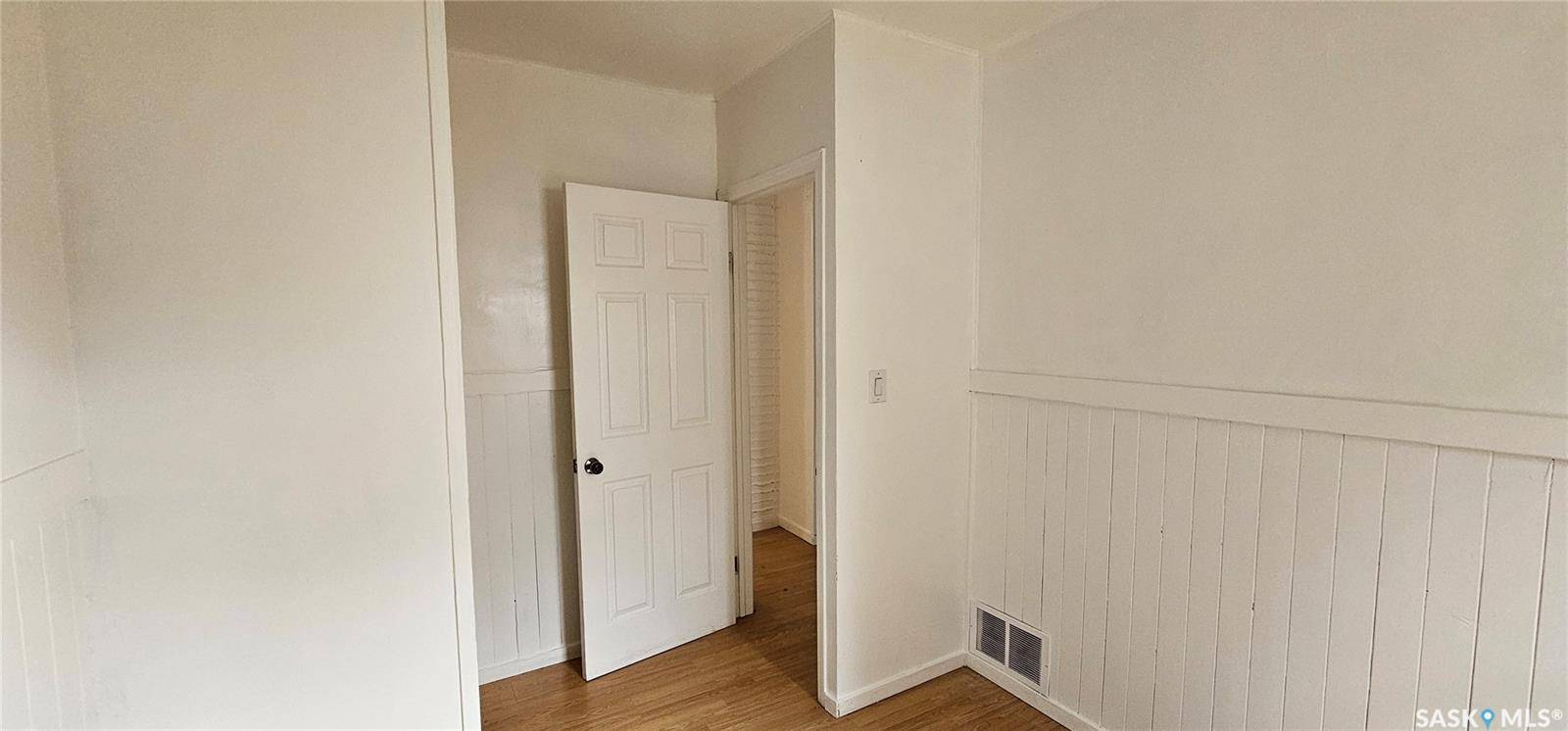 Saskatoon, SK S7M 1A3,1901 20th STREET W