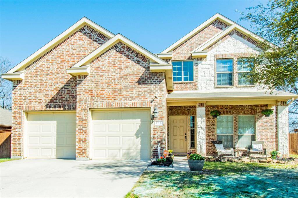 Lavon, TX 75166,719 Fannin Drive