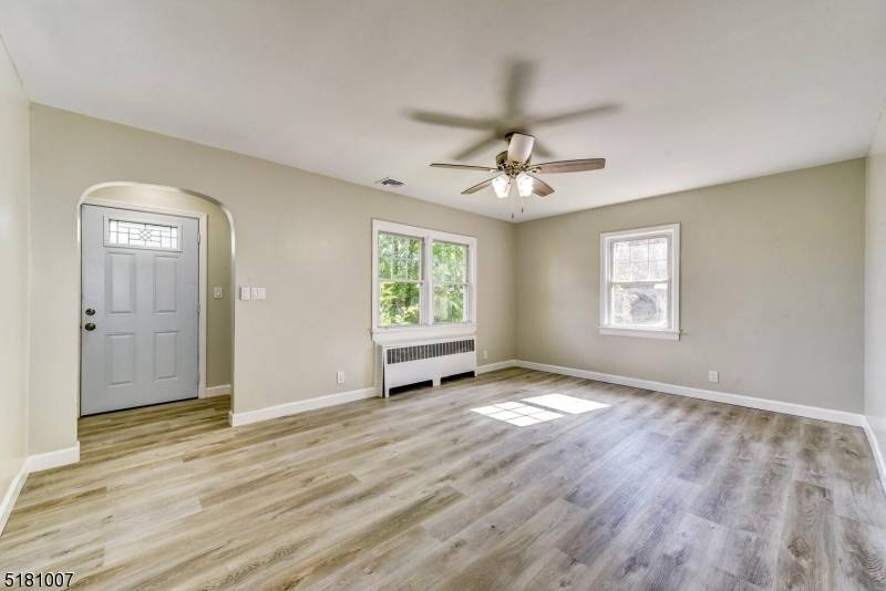 Wood-ridge Boro, NJ 07075,165 Madison St