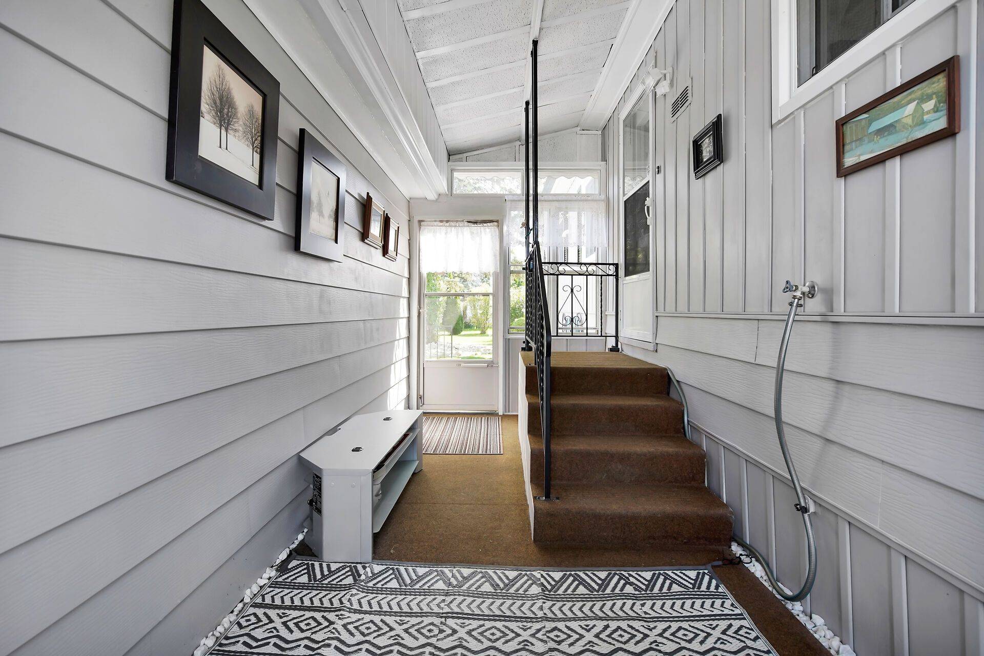 Strathroy-caradoc, ON N7G 3K8,34 Miller St ST