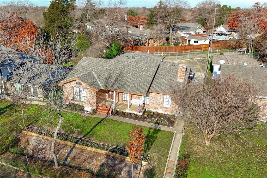 Dallas, TX 75227,3221 Loganwood Drive