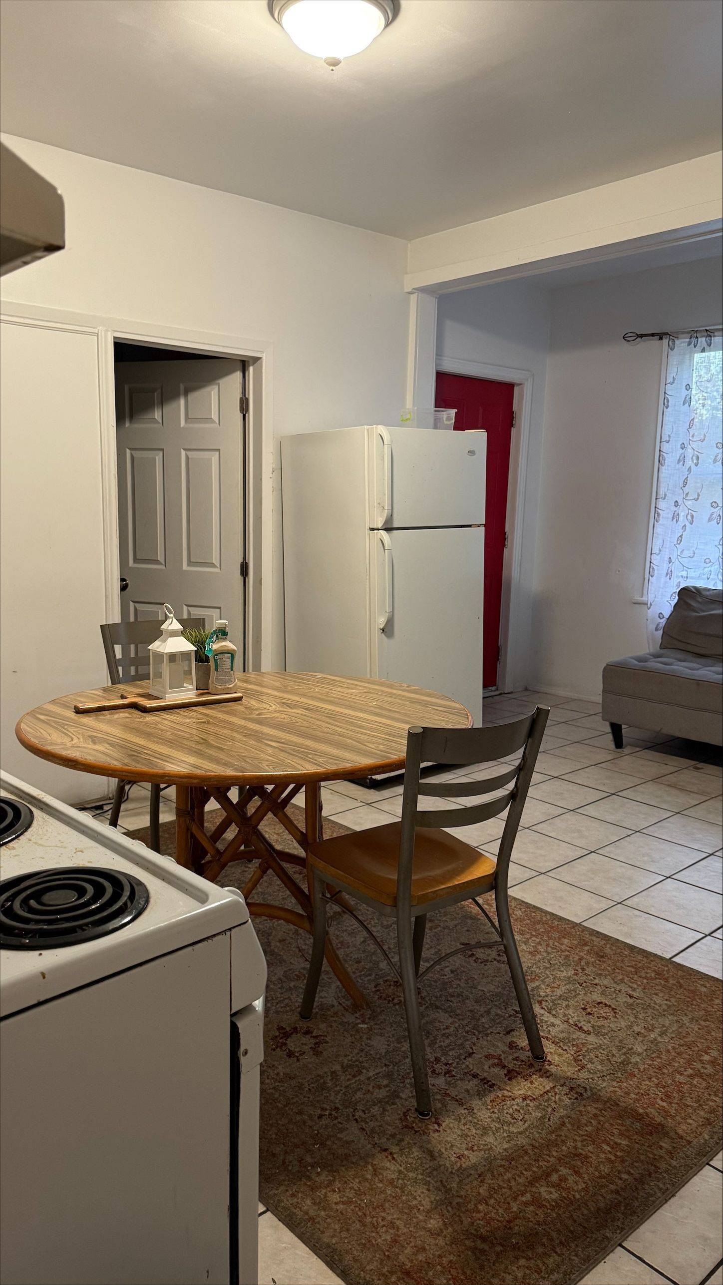 Vanier And Kingsview Park, ON K1L 7R8,262 EMOND ST #A