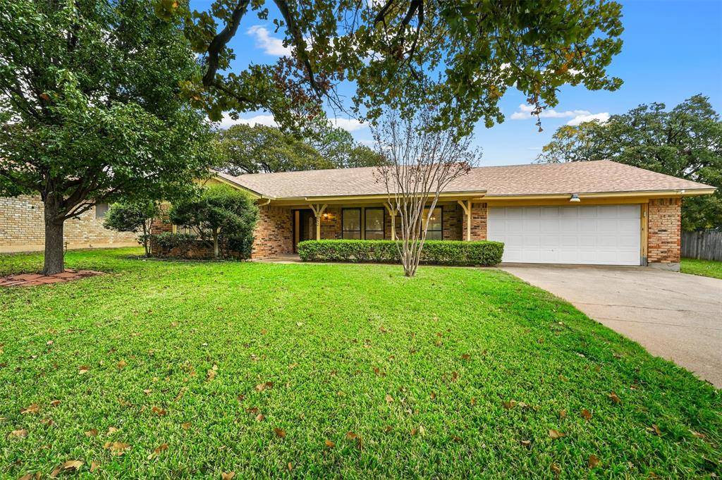 Fort Worth, TX 76112,7262 Merry Lane Court