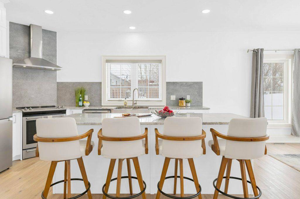 Havelock-belmont-methuen, ON K0L 1Z0,3 Mclean AVE