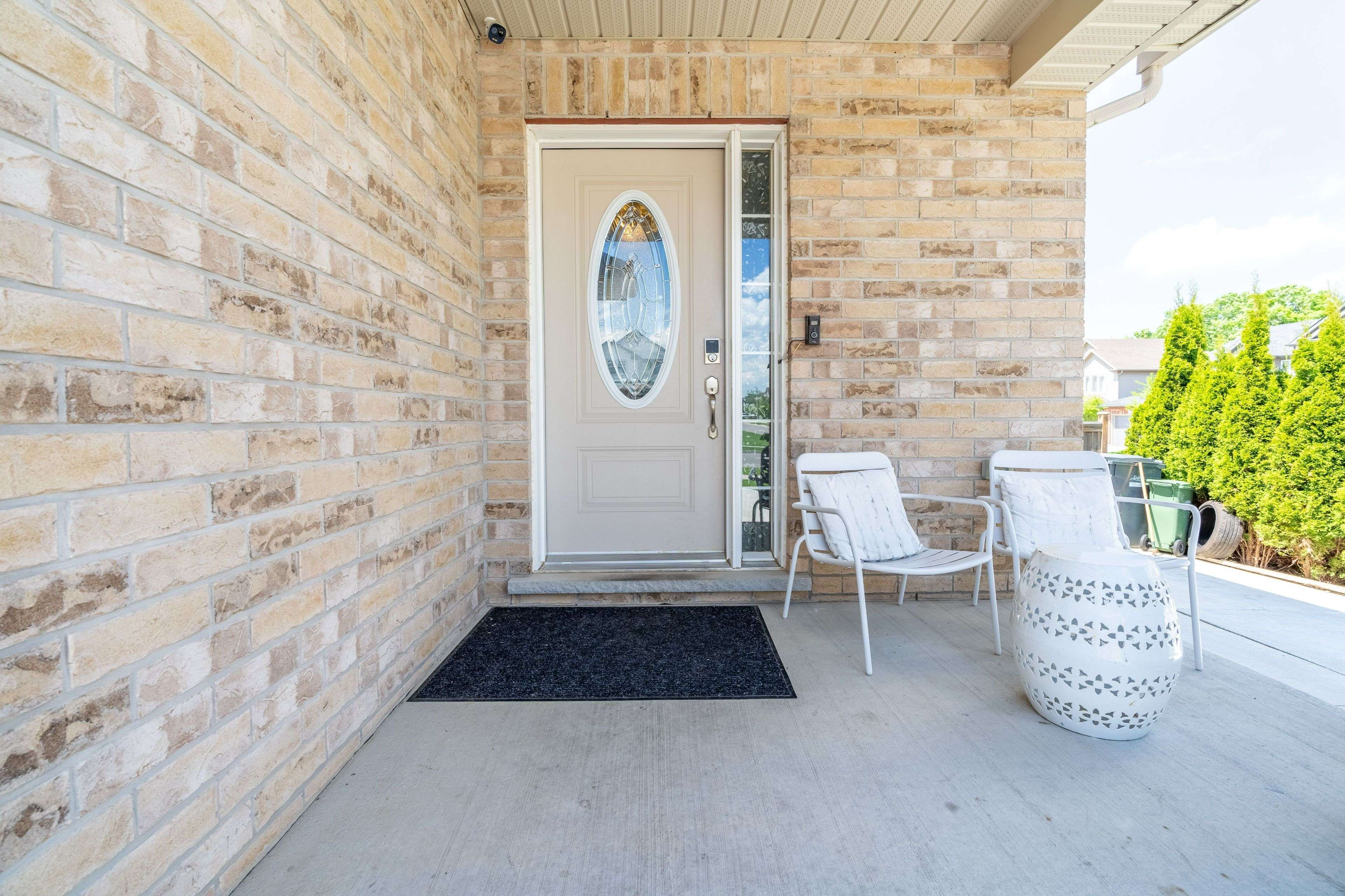 Guelph, ON N1E 0K7,224 Fleming RD E