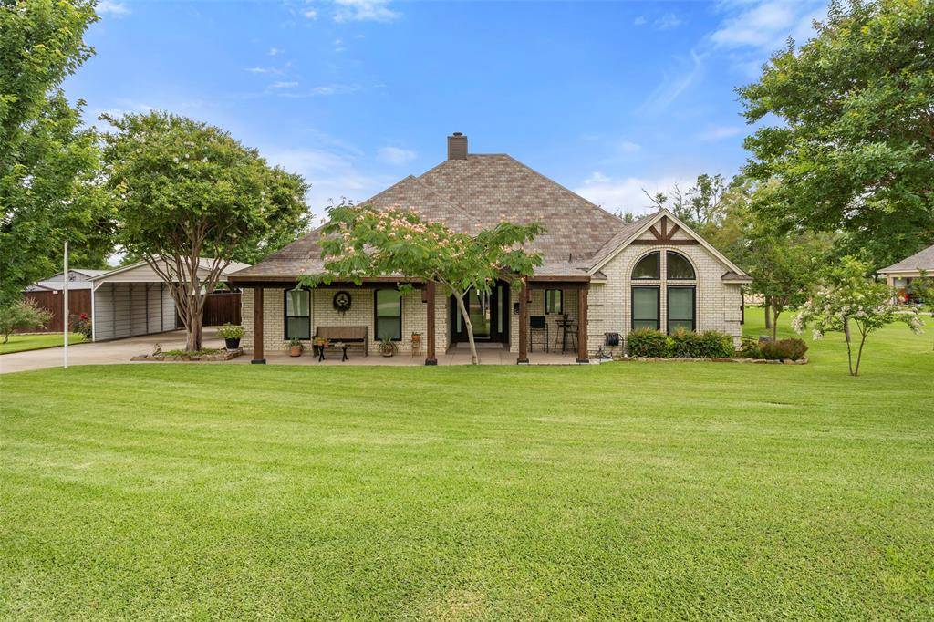 230 Bent Tree Trail, Burleson, TX 76028