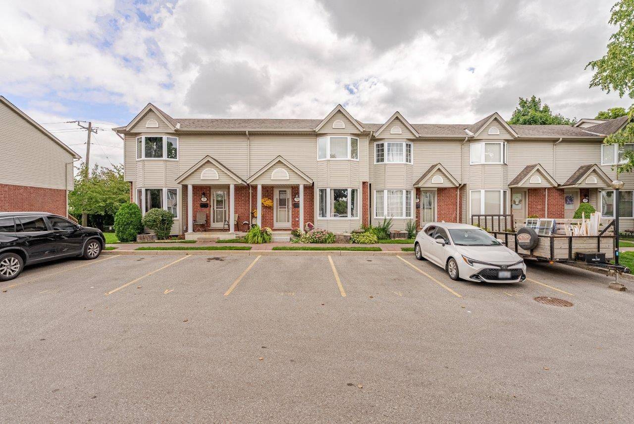 London South, ON N6J 4Y3,20 Kernohan Pkwy #14