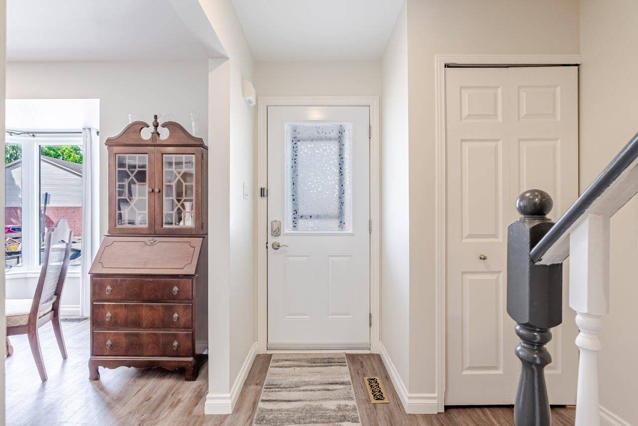 London South, ON N6J 4Y3,20 Kernohan Pkwy #14