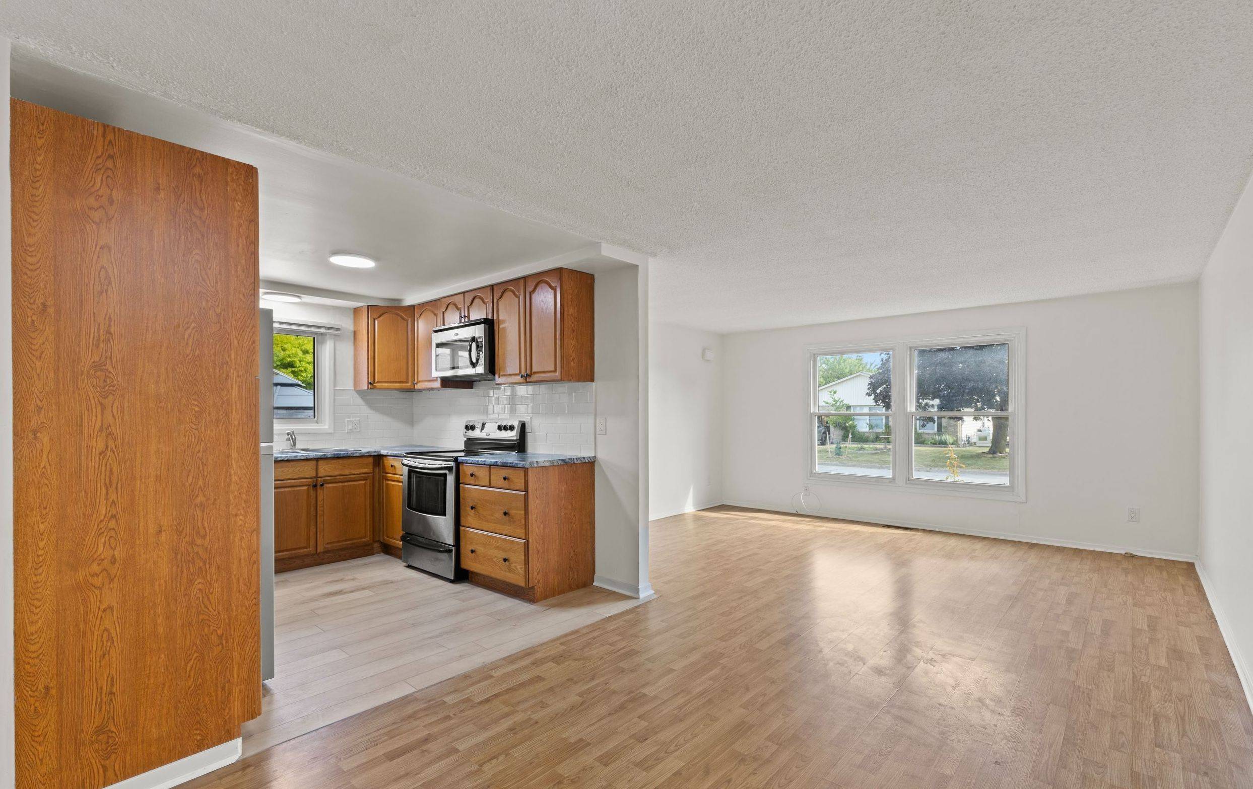 St. Catharines, ON L2N 6S3,6 Mccordick DR #Upper