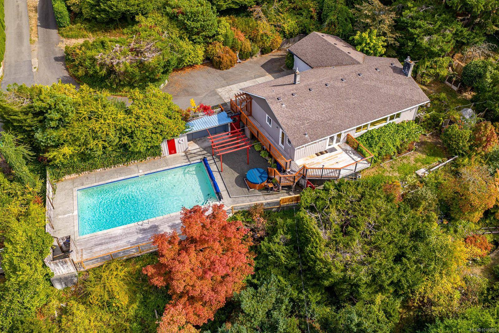 Courtenay, BC V9N 3Y3,1345 Glen Urquhart Dr