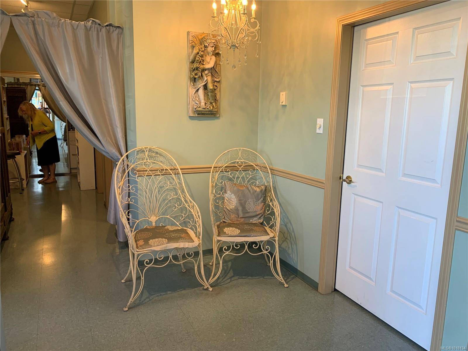 Nanaimo, BC V9R 5B9,Address not disclosed