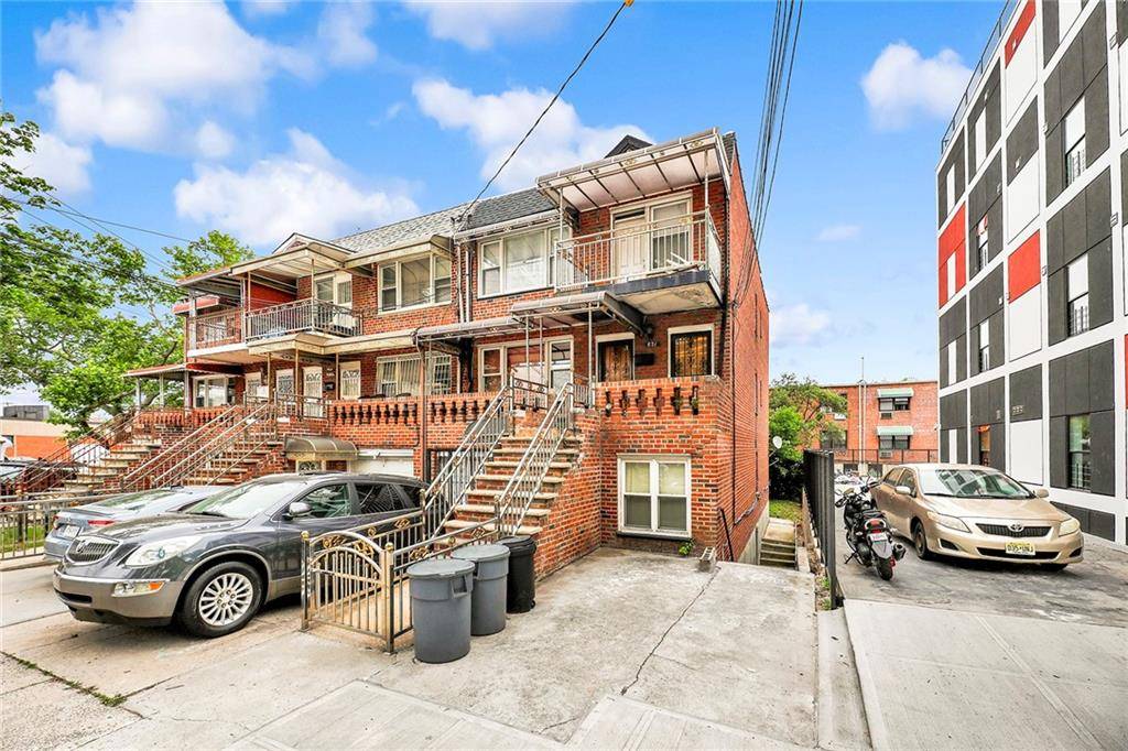 Brooklyn, NY 11234,827 East 55th ST