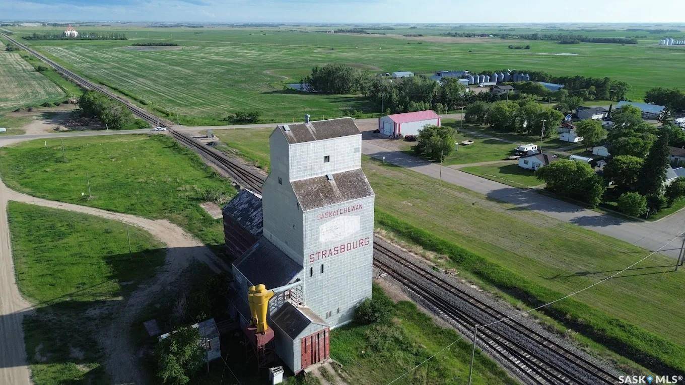 Strasbourg, SK S0G 4V0,113 Pierce STREET