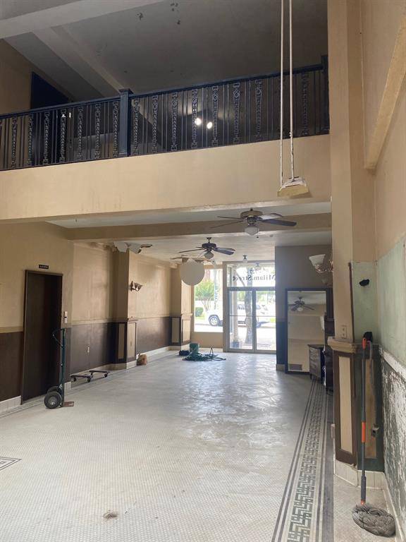 Shreveport, LA 71101,727 Milam Street