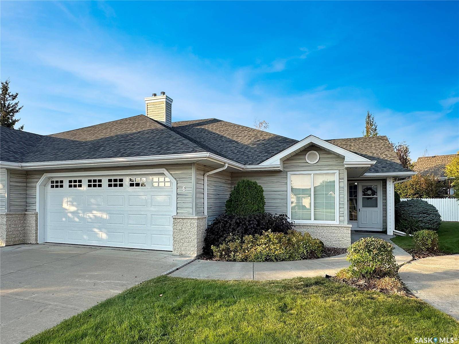 North Battleford, SK S9A 3Z3,6 Wren COURT