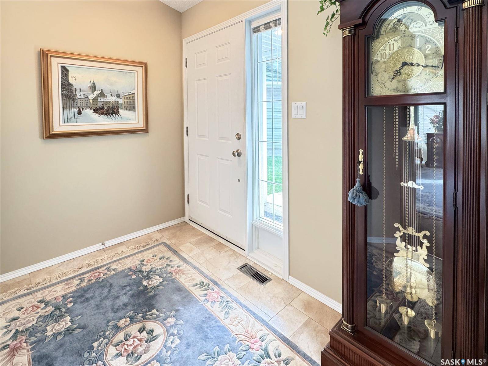 North Battleford, SK S9A 3Z3,6 Wren COURT