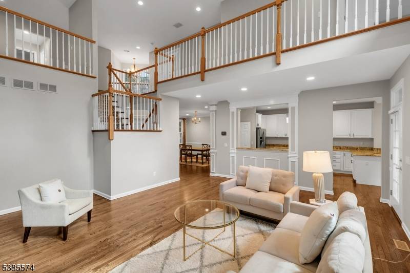 Bernards Twp., NJ 07920,12 Hadley Ct