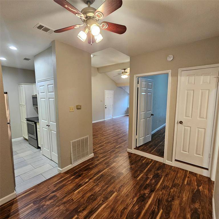 Dallas, TX 75243,9600 ROYAL #612