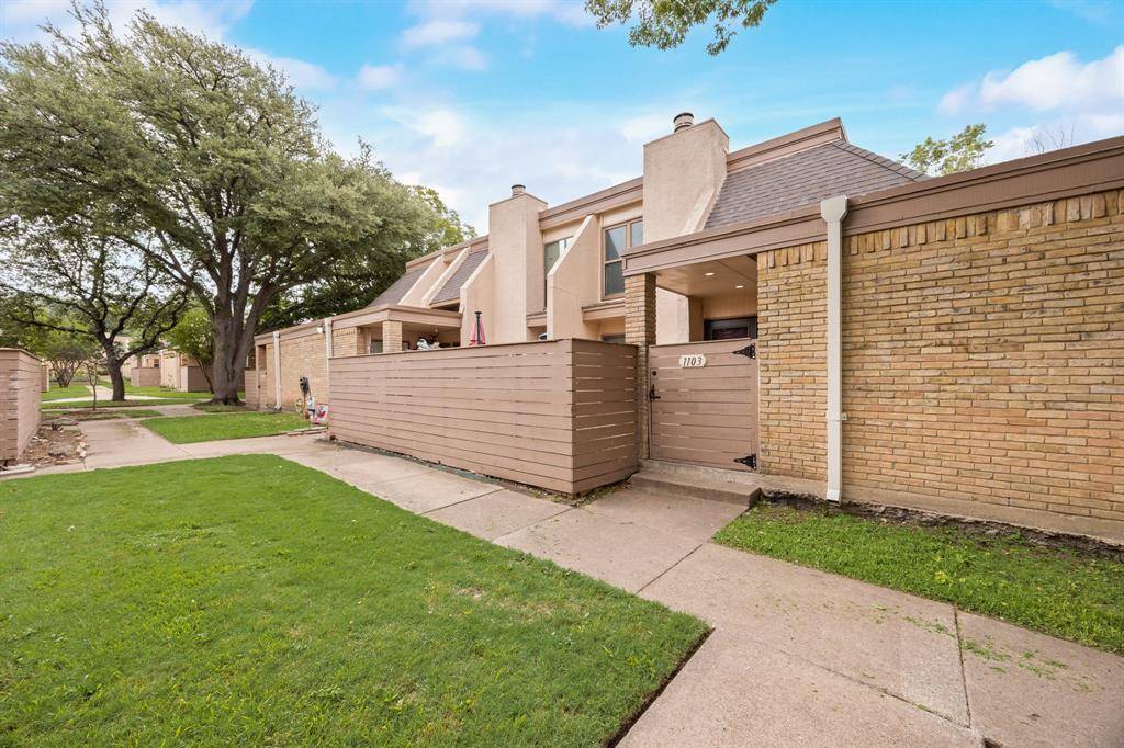 Dallas, TX 75220,3121 Park Lane #1103