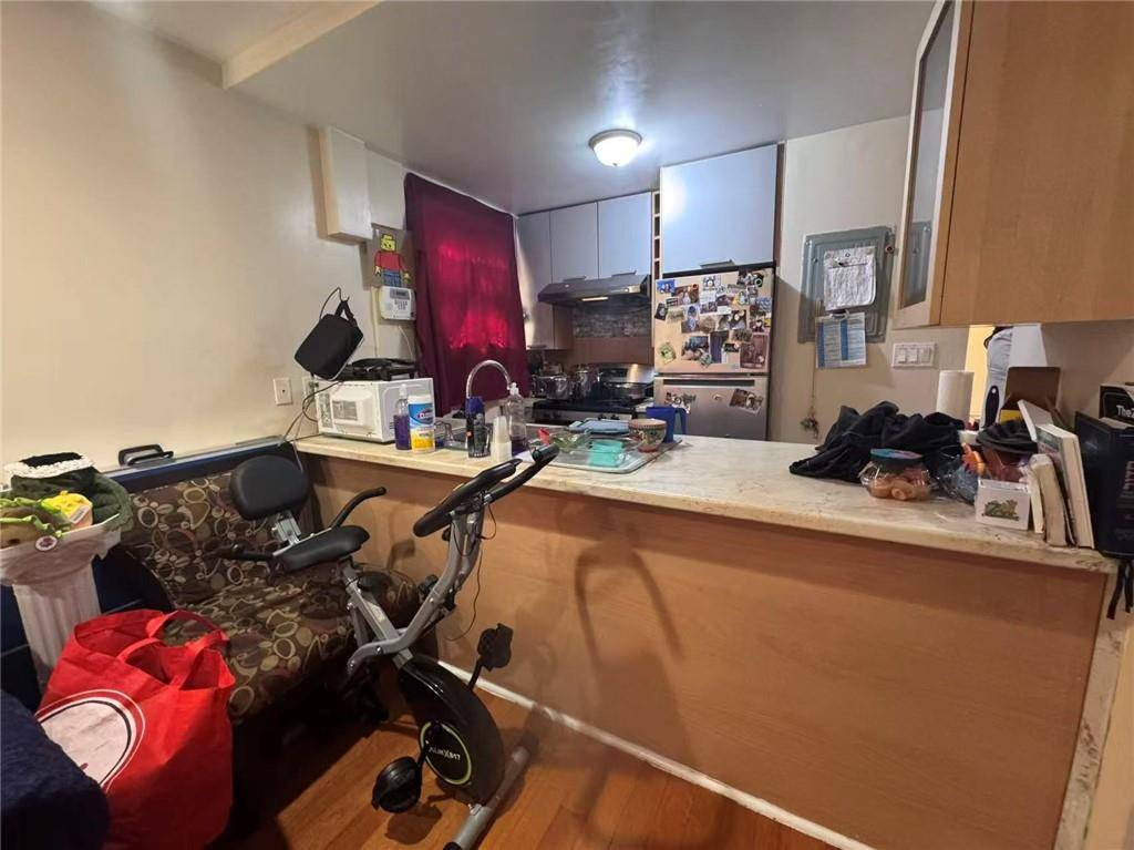 Brooklyn, NY 11214,177 Bay 49th ST #2