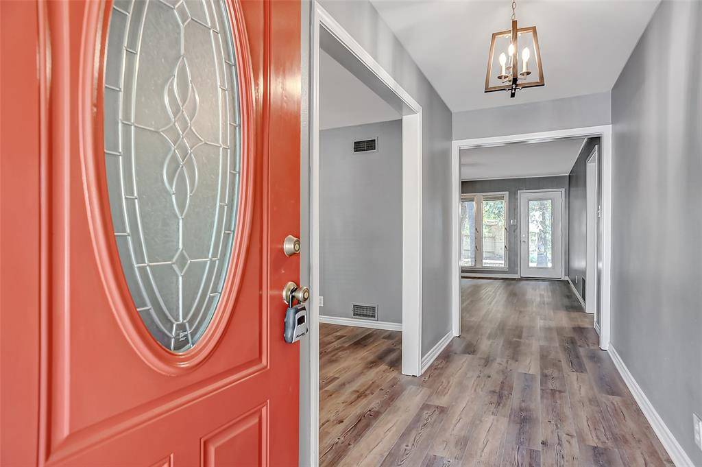 Denison, TX 75020,1122 S Derby Street