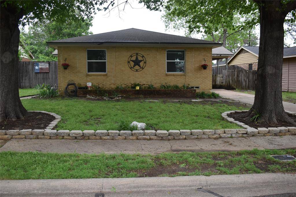 Irving, TX 75062,329 Lakeside Drive