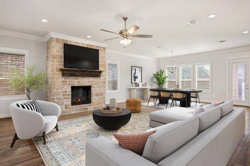 Granbury, TX 76048,1476 Highland Park Circle