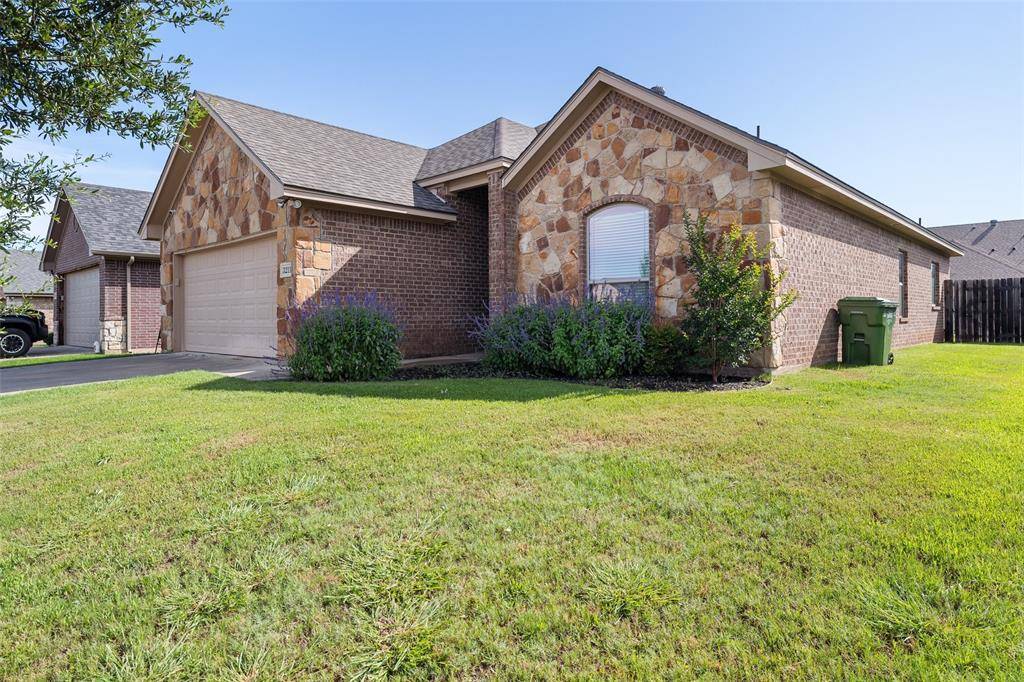 Granbury, TX 76049,3211 Main Street