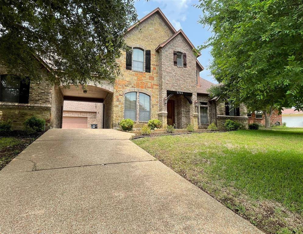 Arlington, TX 76016,5703 Trail Lake Drive