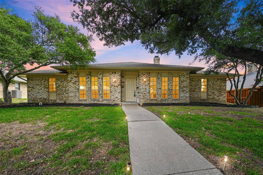 Richardson, TX 75082,2206 Red Oak Lane