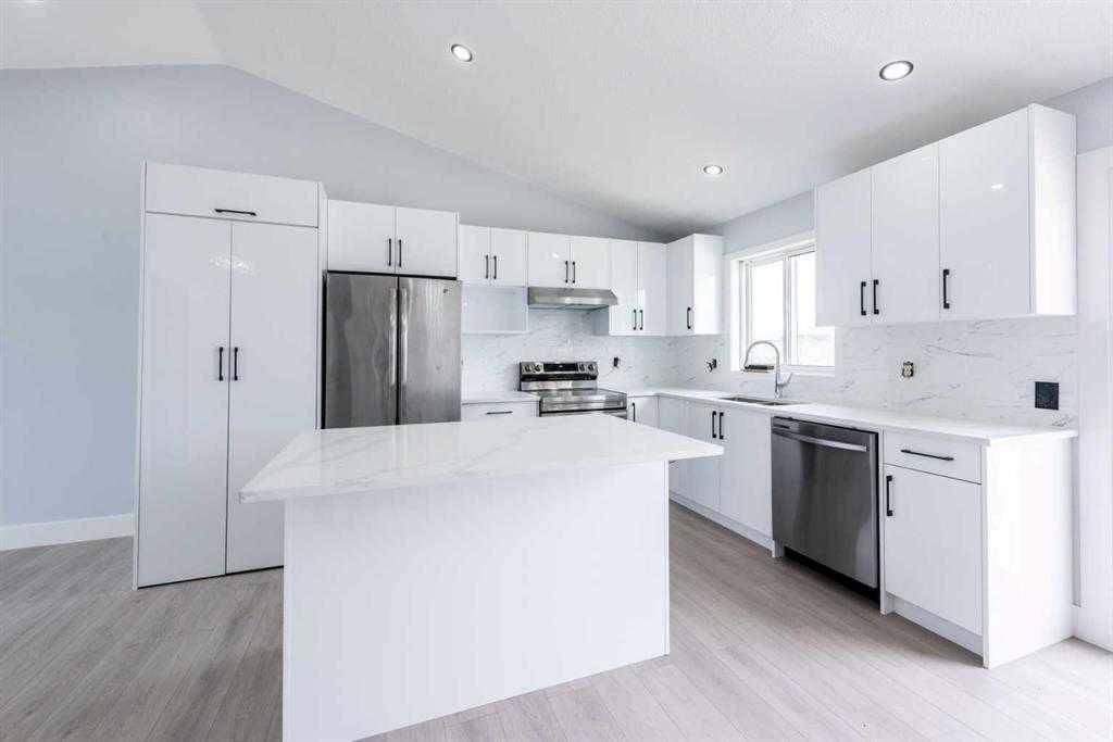 Calgary, AB T3J 3A2,141 Falshire Close NE
