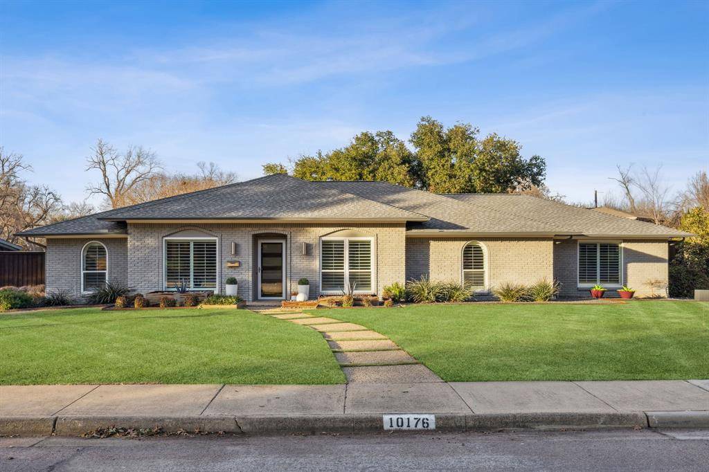 Dallas, TX 75229,10176 Betty Jane Place