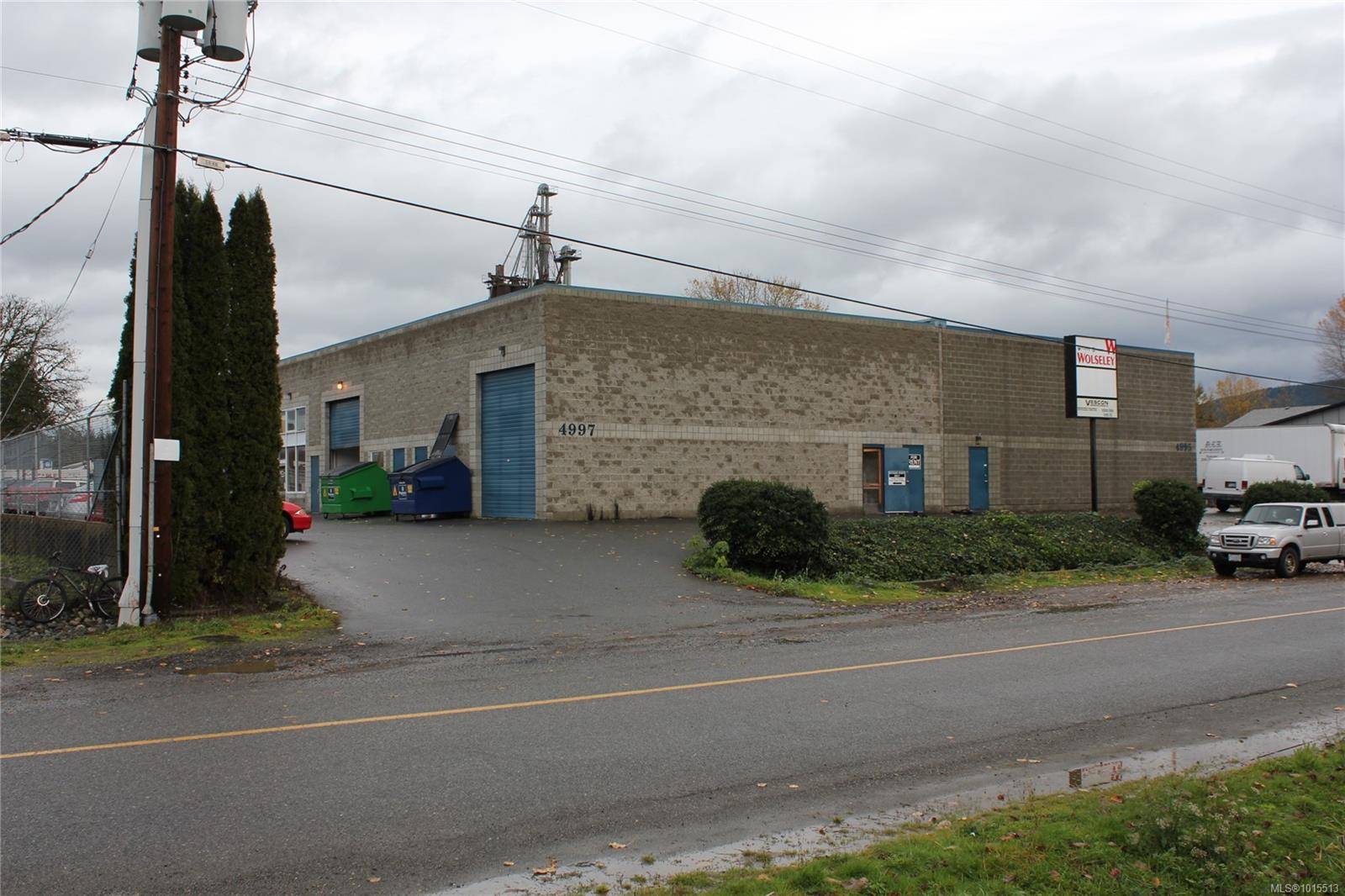 Duncan, BC V9L 6W3,4997 Polkey Rd #2