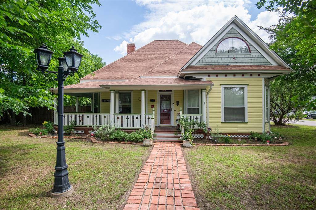 Red Oak, TX 75154,306 College Street