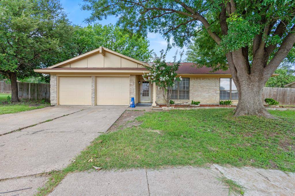 Arlington, TX 76014,2508 Carriage Place