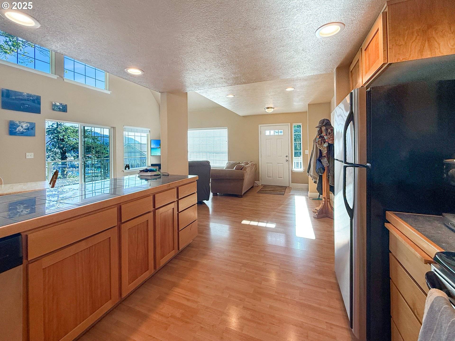 Brookings, OR 97415,322 DEL NORTE LN