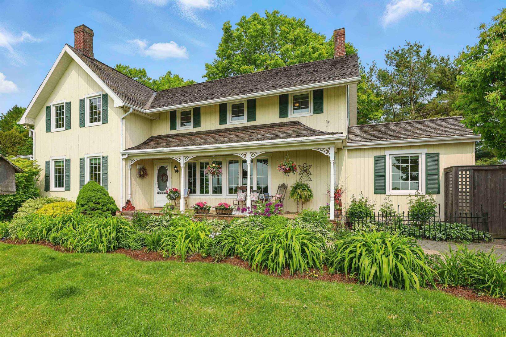 Caledon, ON L7E 3N5,16473 Mount Pleasant RD