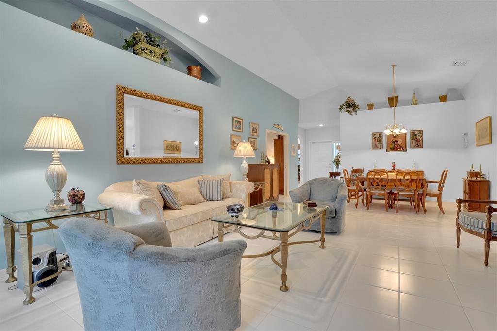 Boynton Beach, FL 33437,9547 Honeybell Cir