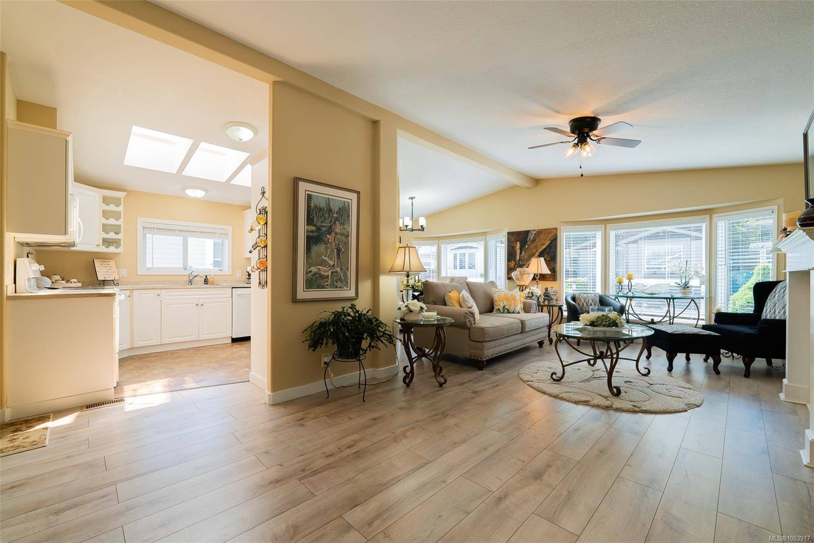 Nanaimo, BC V9R 6N1,1927 Valley Oak Dr #87