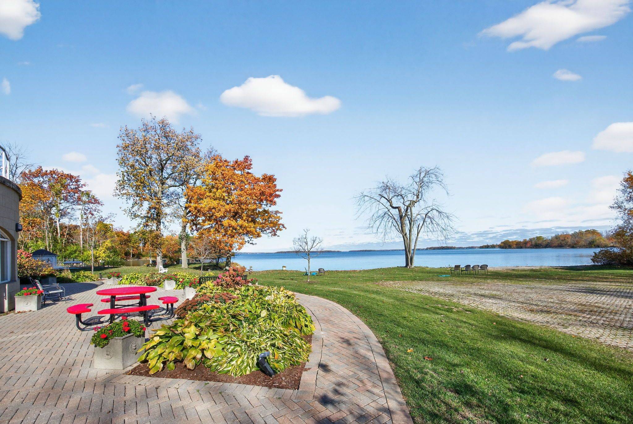 Orillia, ON L3V 0B8,354 Atherley RD #414