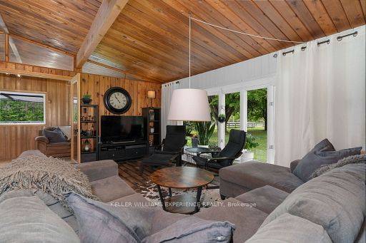 Springwater, ON L0L 2K0,1398 Old Second RD N