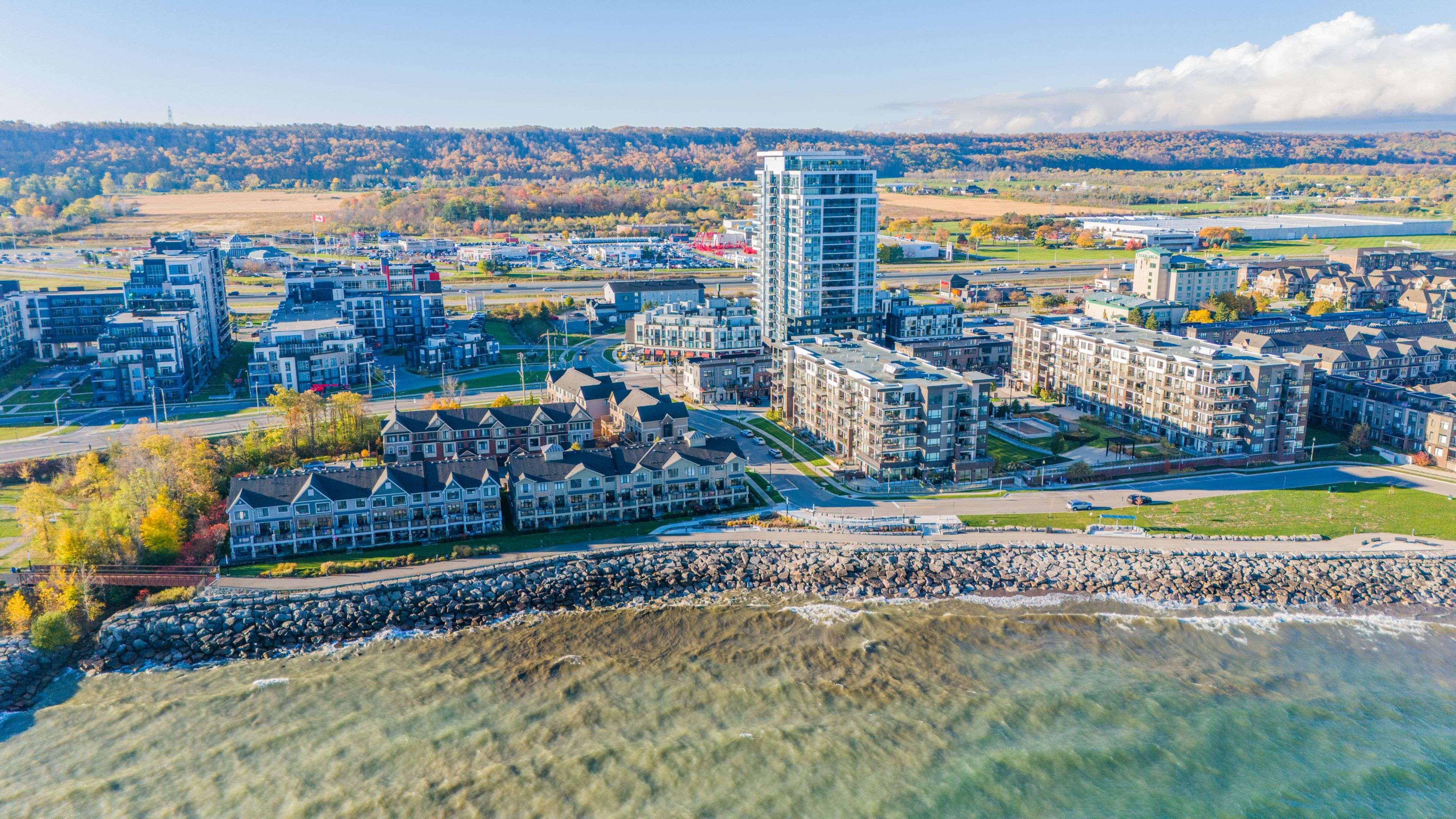 Grimsby, ON L3M 5R4,5 Esplanade LN