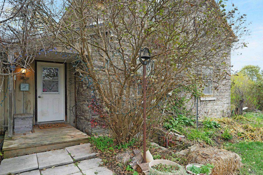 Elizabethtown-kitley, ON K0G 1R0,808 Kitley/eliz Line